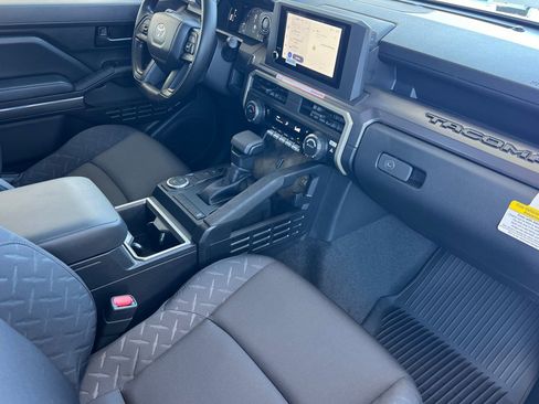 New 2026 Toyota Tacoma SR5 image 12