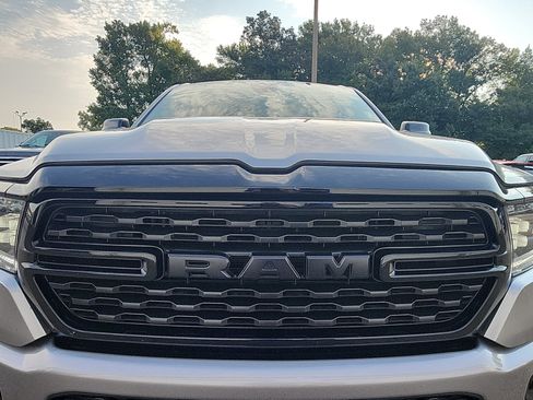Used 2022 RAM 1500 Big Horn AWD/4WD image 11