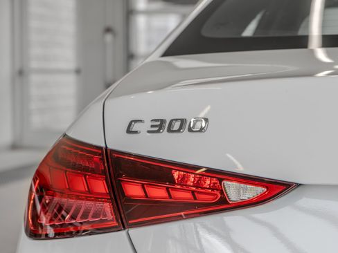 Certified 2025 Mercedes-Benz C 300 4MATIC Sedan image 22