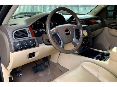 Used 2013 GMC Sierra 3500 SLT image 15