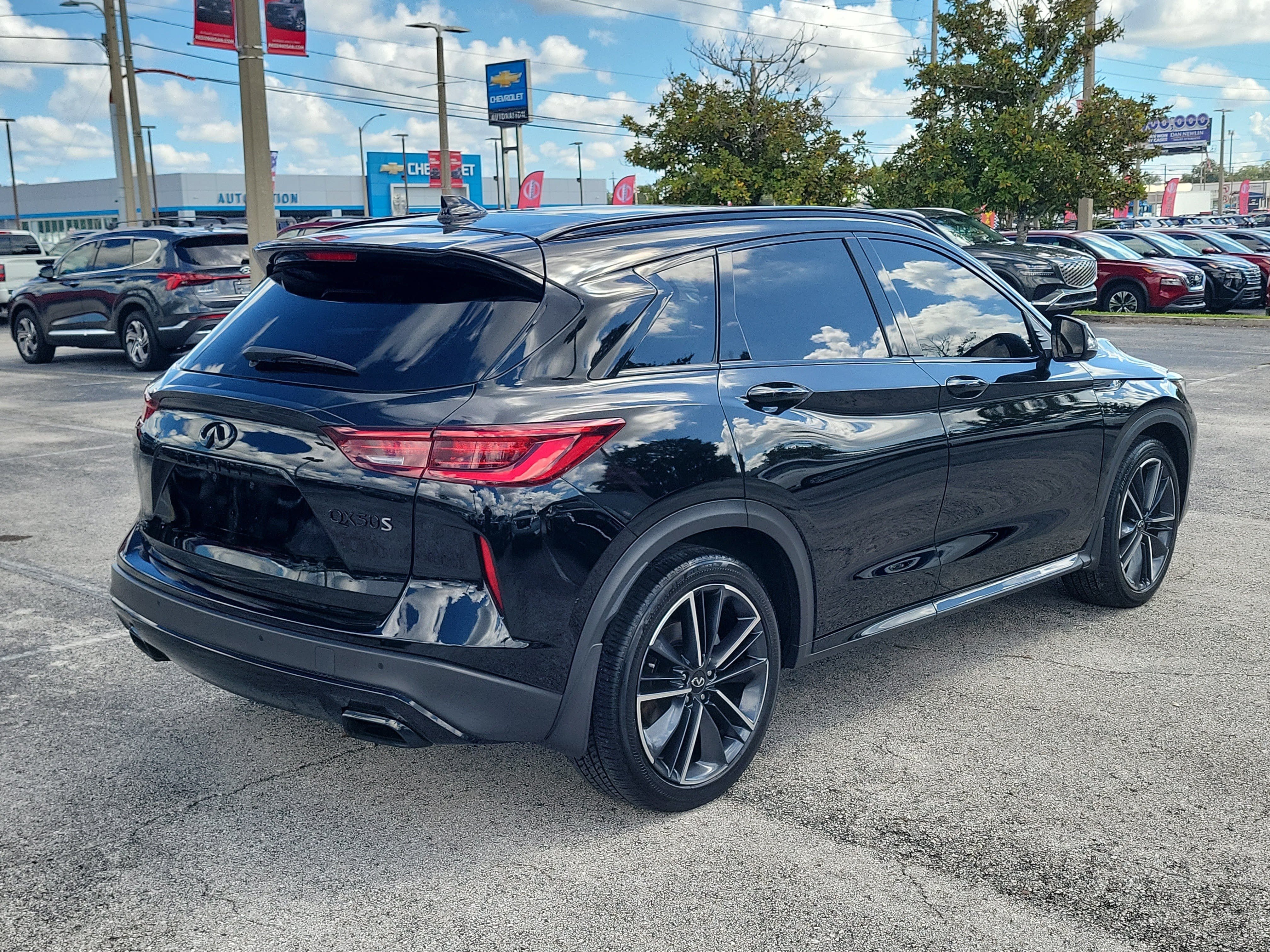 Used 2024 INFINITI QX50 Sport AWD/4WD image 4
