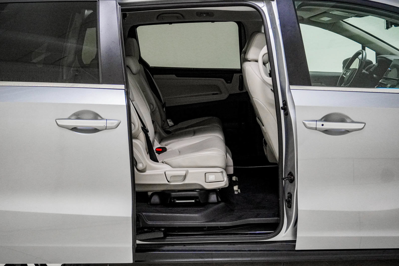 Used 2025 Honda Odyssey EX-L image 34