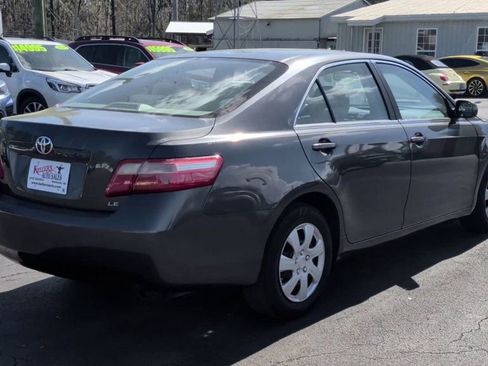 Used 2009 Toyota Camry image 8