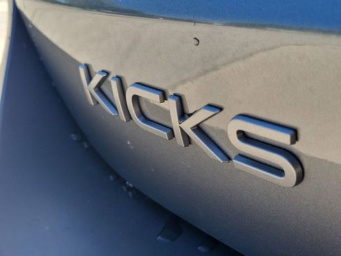 New 2026 Nissan Kicks SR FWD image 12