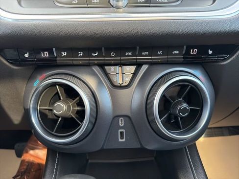 Used 2023 Chevrolet Blazer LT w/ Midnight/Sport Edition image 23