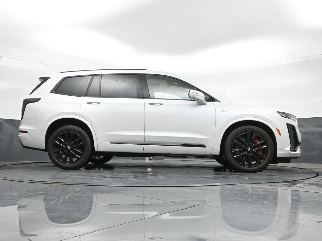 Used 2024 Cadillac XT6 Sport w/ LPO, ONYX Package AWD/4WD image 41