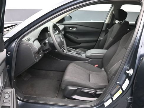 Certified 2023 Honda Accord LX image 24