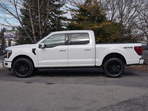 Certified 2025 Ford F150 Lariat w/ Equipment Group 502A High image 19