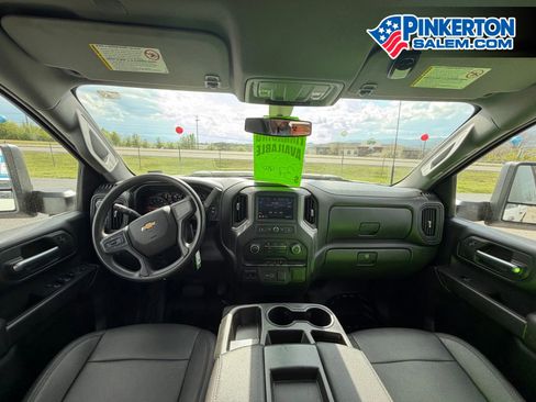 Used 2021 Chevrolet Silverado 2500 W/T w/ WT Convenience Package AWD/4WD image 6