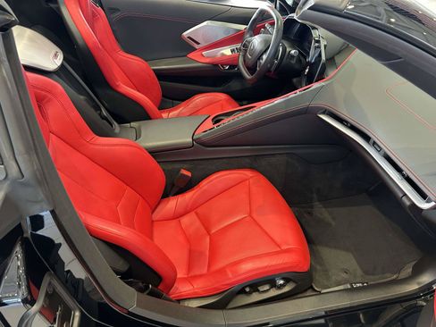 Used 2023 Chevrolet Corvette Stingray Preferred Conv w/ Z51 Performance Package RWD image 11