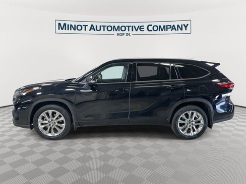 Used 2021 Toyota Highlander Limited AWD/4WD image 5