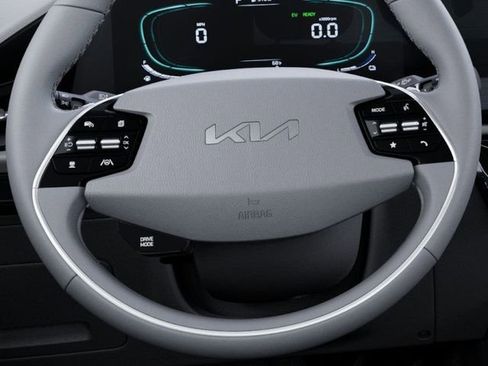 New 2025 Kia Niro EX Touring FWD image 22