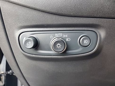 Used 2024 Chevrolet Equinox Premier AWD/4WD image 16