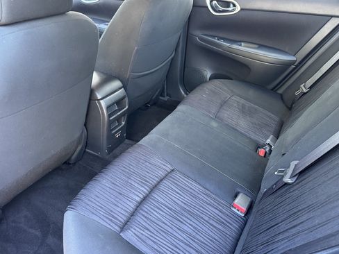 Used 2019 Nissan Sentra SV FWD image 23