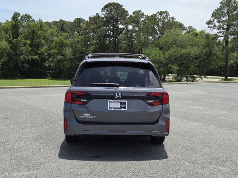 New 2026 Honda Odyssey EX-L image 18