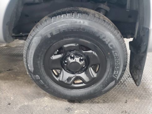 Used 2014 Toyota Tacoma 4x4 Access Cab V6 w/ SR5 Package image 19