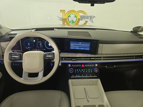 Used 2024 Hyundai Santa Fe Calligraphy image 14