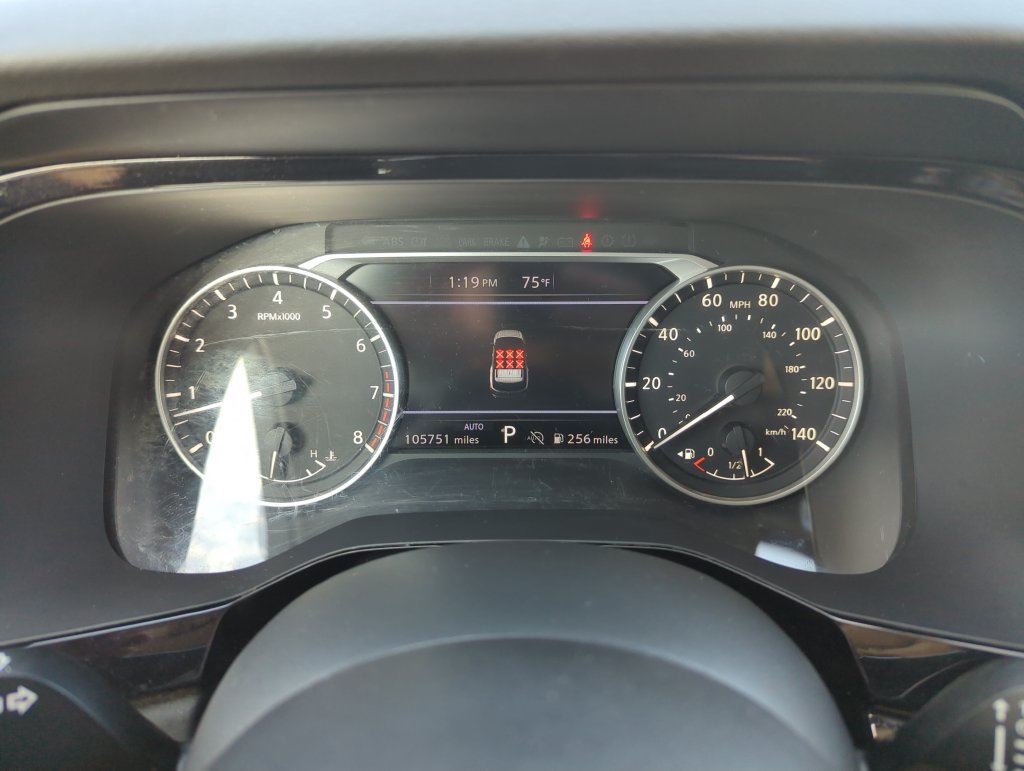 Used 2022 Nissan Pathfinder SV AWD/4WD image 39