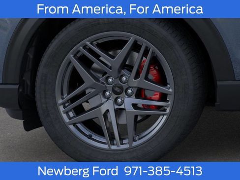 New 2025 Ford Explorer ST-Line w/ Premium Package AWD/4WD image 19