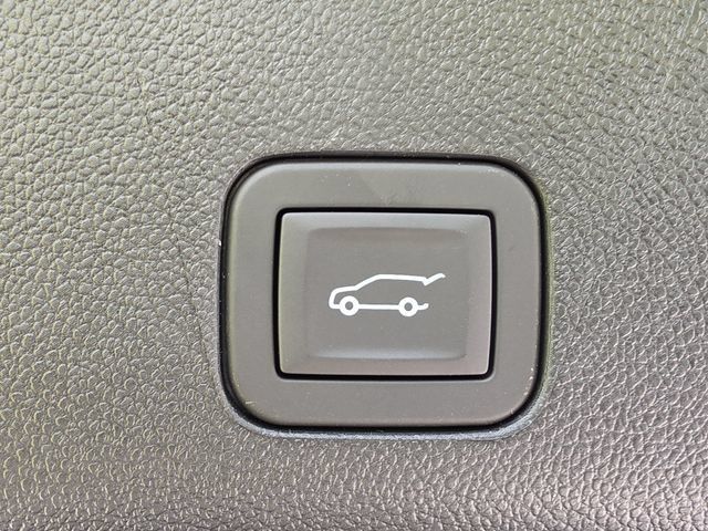 New 2026 GMC Yukon Denali AWD/4WD image 7