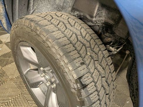 Certified 2024 RAM 1500 Big Horn AWD/4WD image 15