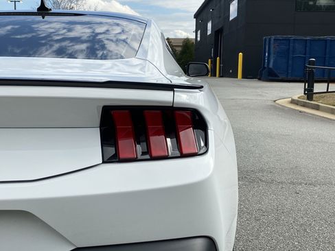 Used 2024 Ford Mustang GT Premium image 50