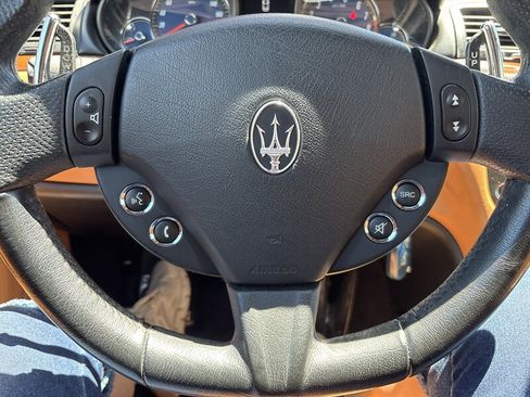 Used 2016 Maserati GranTurismo Convertible RWD image 37
