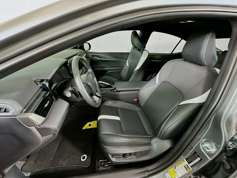 Certified 2026 Toyota Camry SE w/ Convenience Package FWD image 21