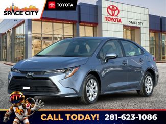 New 2026 Toyota Corolla LE FWD video 1