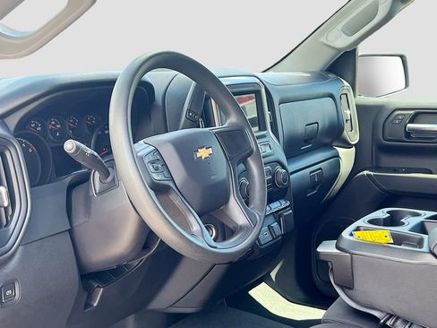 Used 2024 Chevrolet Silverado 1500 Custom Trail Boss AWD/4WD image 9