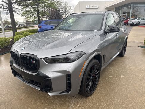New 2026 BMW X5 M60i AWD/4WD image 1