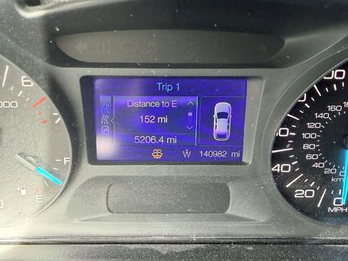 Used 2013 Ford Edge SE image 2