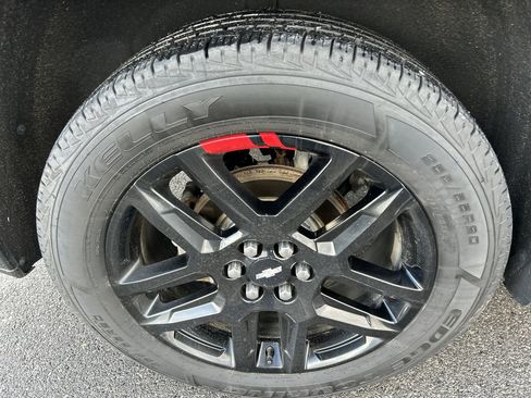 Used 2020 Chevrolet Traverse Premier w/ Redline Edition image 9
