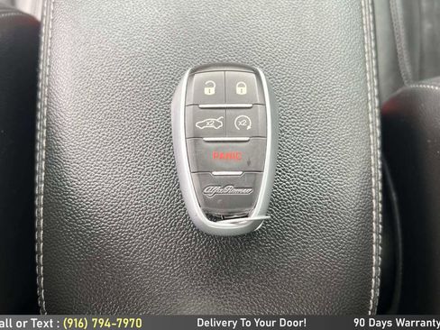 Used 2022 Alfa Romeo Giulia Ti image 16