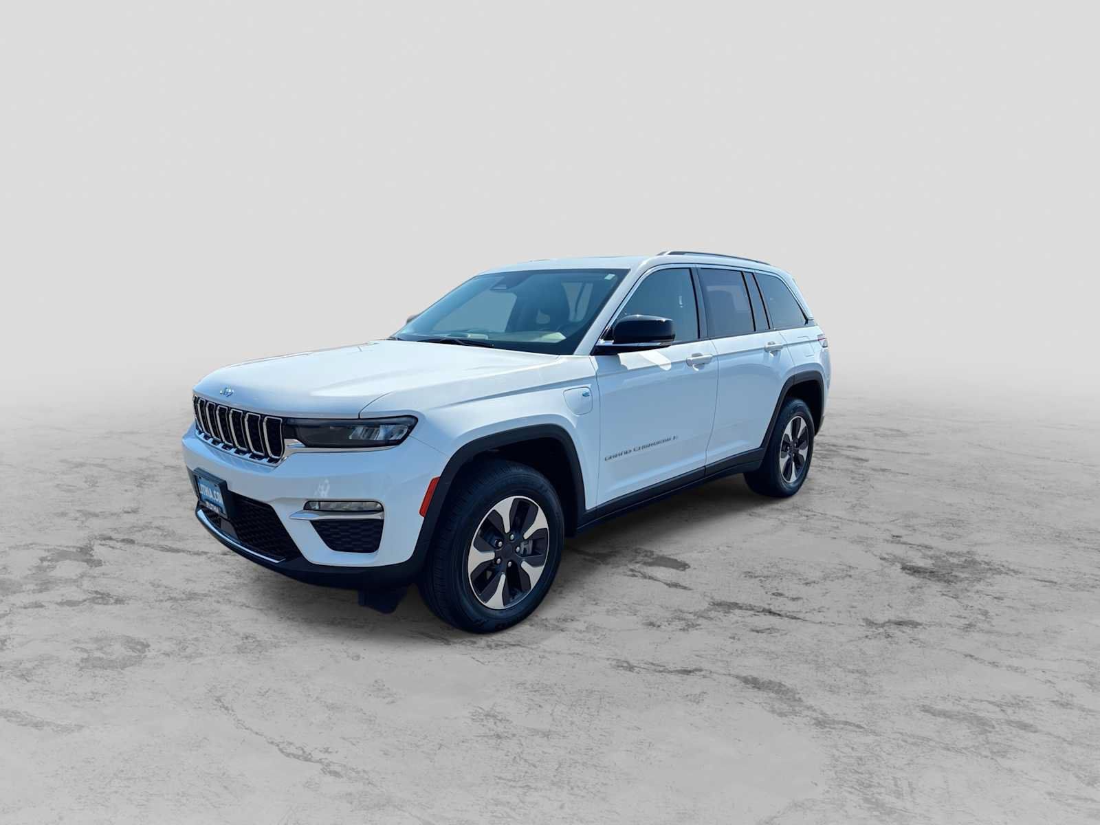 Certified 2024 Jeep Grand Cherokee Limited 4xe AWD/4WD image 4