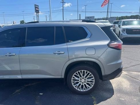 Used 2024 GMC Acadia Denali w/ Super Cruise Package FWD image 5