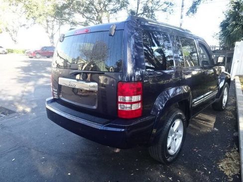 Used 2012 Jeep Liberty Limited w/ Comfort/Convenience Group image 7