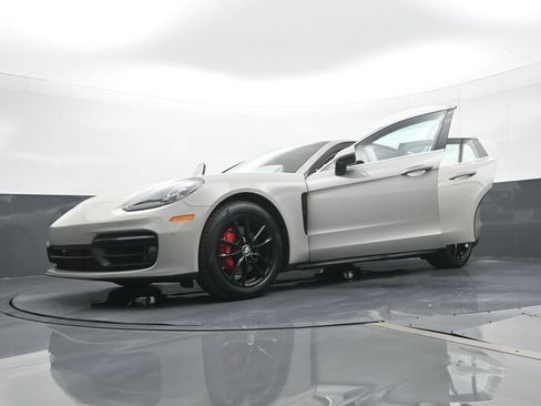 Certified 2023 Porsche Panamera 4S AWD/4WD image 31
