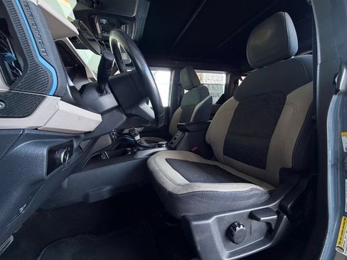 Used 2023 Ford Bronco Wildtrak AWD/4WD image 5
