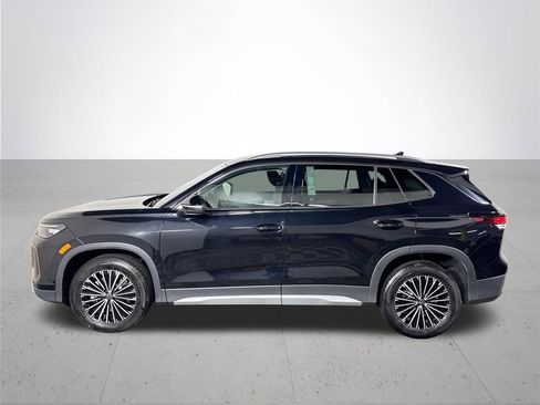 New 2025 Volkswagen Tiguan S image 9