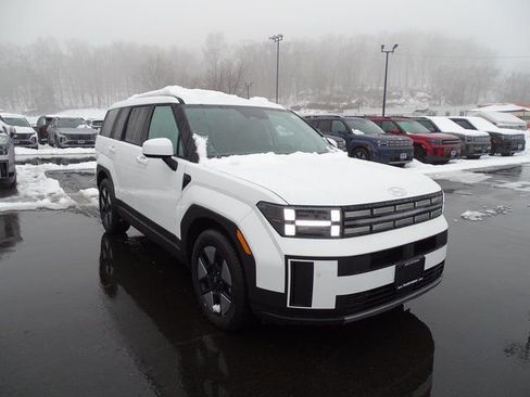 New 2026 Hyundai Santa Fe SE image 1