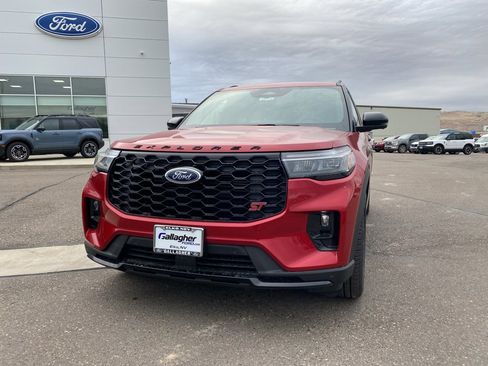 New 2026 Ford Explorer ST w/ Sun And Sound Package image 15