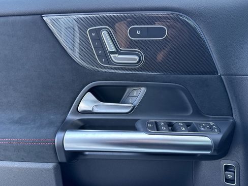 New 2026 Mercedes-Benz GLA 35 AMG 4MATIC image 12