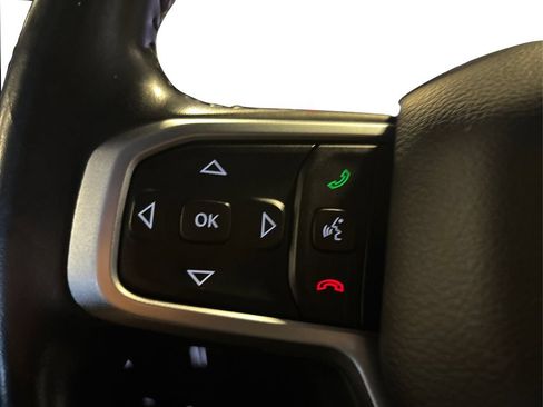 Used 2019 RAM 1500 Big Horn AWD/4WD image 36