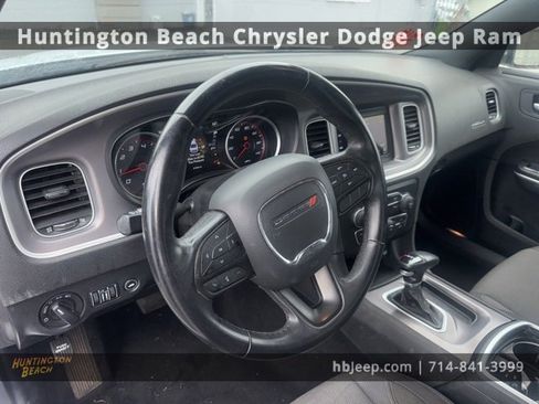 Used 2022 Dodge Charger SXT image 10