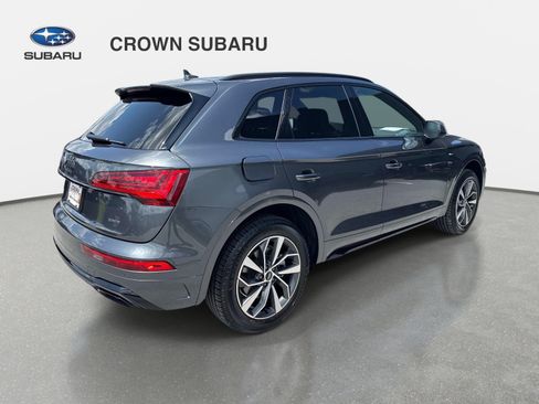 Used 2024 Audi Q5 2.0T Premium w/ Summer of Audi Package AWD/4WD image 5