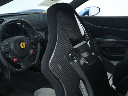 Certified 2015 Ferrari 458 Speciale Coupe image 29