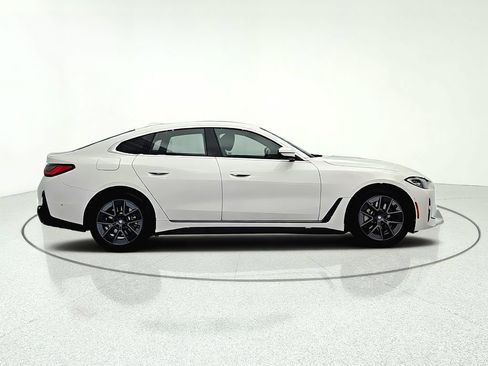 Used 2024 BMW i4 xDrive40i AWD/4WD image 8