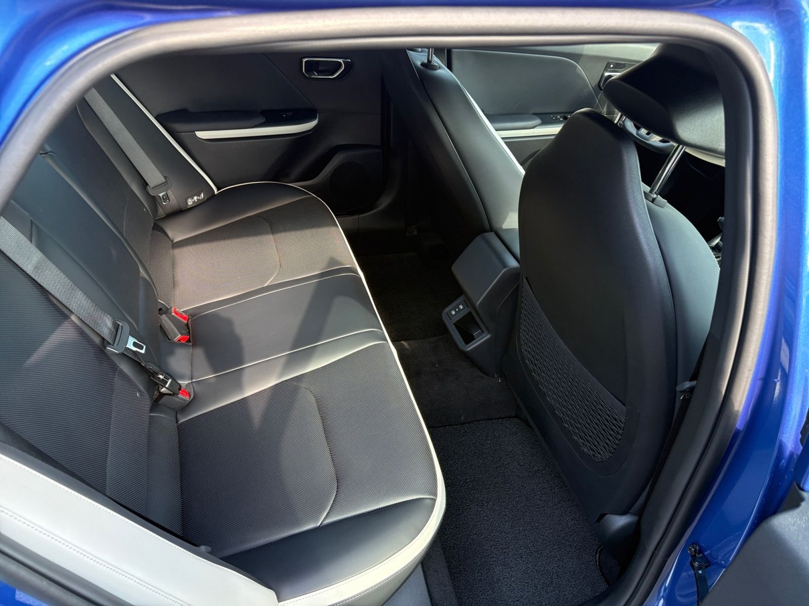 New 2026 Kia K4 GT-Line FWD image 16