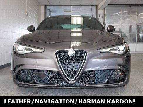 Used 2018 Alfa Romeo Giulia Quadrifoglio w/ Driver Assist Dynamic Package image 3